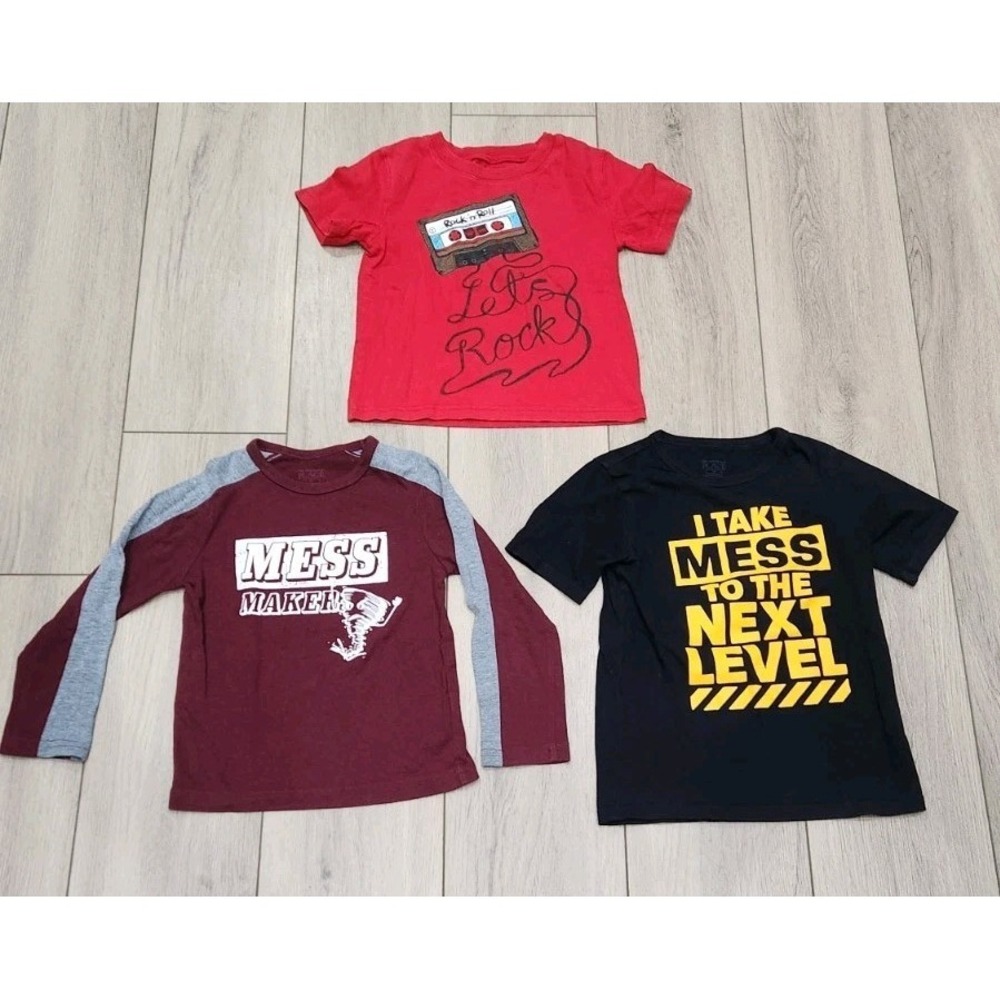 Kids Messy Graphic Tees Shirts (Lot Of 3) Mess Makers Child Size 4/5